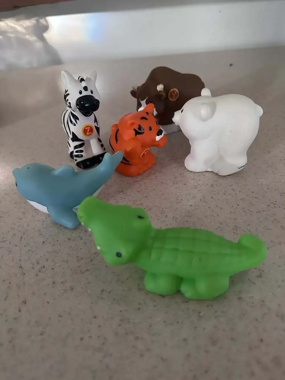 Fisher-Price Little People A to Z Zoo Alphabet Animal Figure Lot of 5